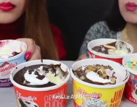 外国小姐姐吃红豆冰淇淋,红豆冰淇淋的异国风情体验